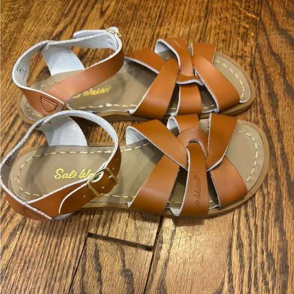 Kids Hoy Salt Water Sandals - Brown Size 3 EUC - Picture 4 of 5